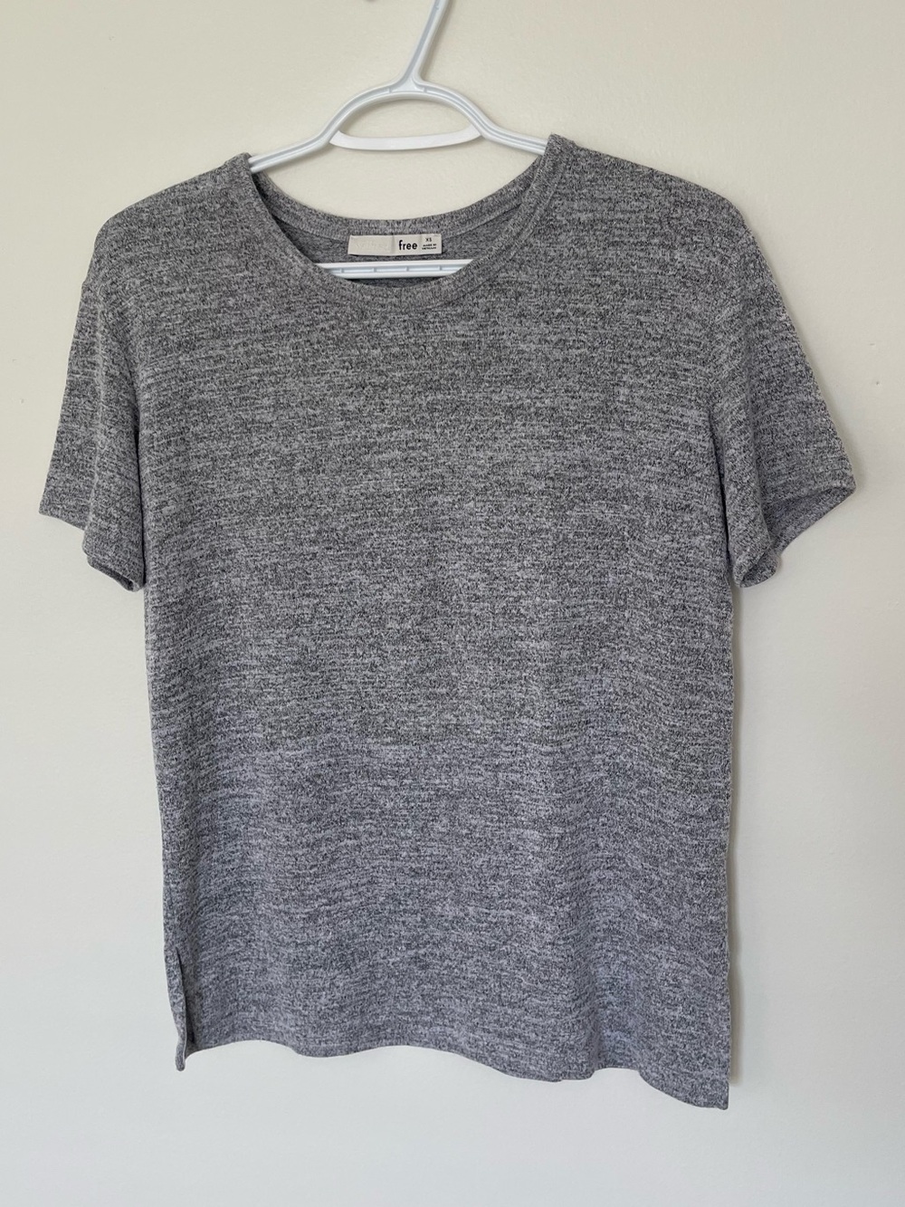 Wilfred Heathered Gray Short Sleeve Crew Tee